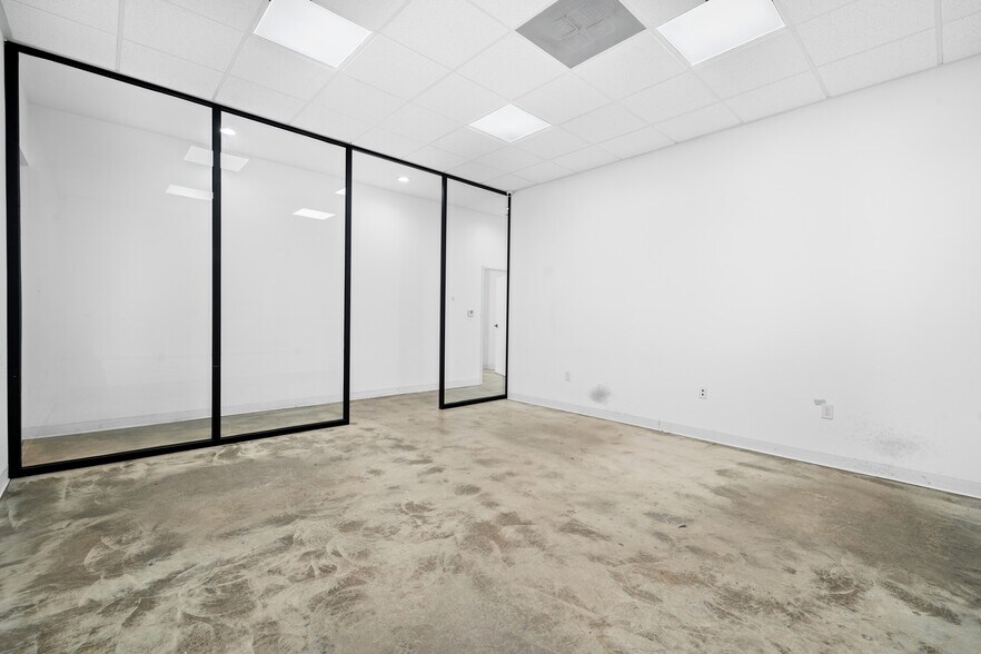 More Photos Of 757 E 14th Pl, Los Angeles Warehouse For Sale