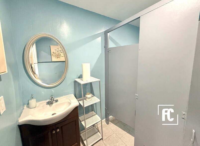 More Photos Of 1800 Okeechobee Rd, Fort Pierce Funeral Home For Sale