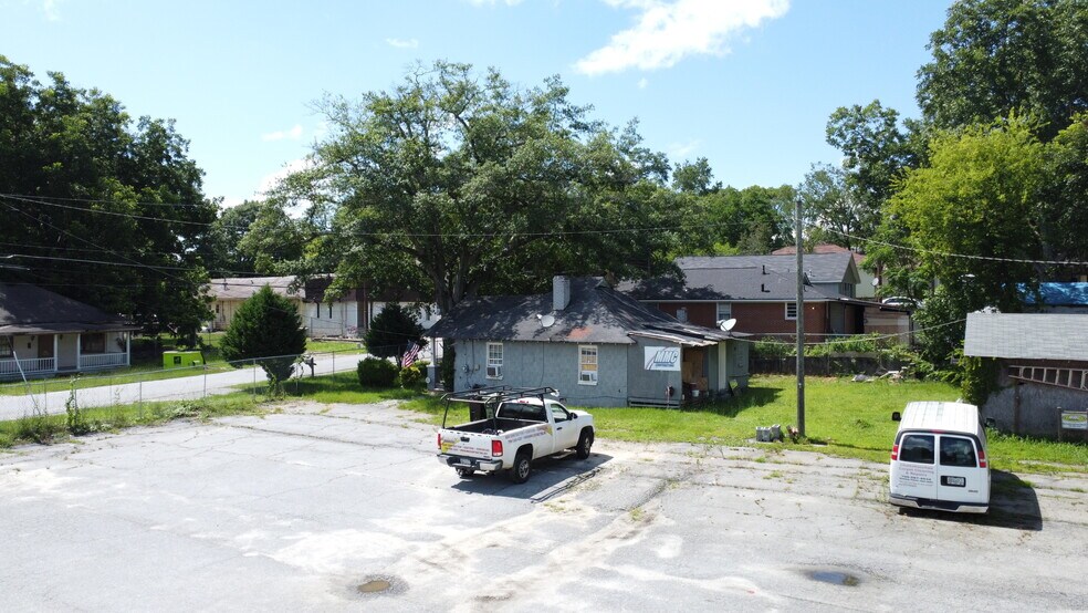 More Photos Of 4518 Gilbert Ave, Columbus Flex For Sale