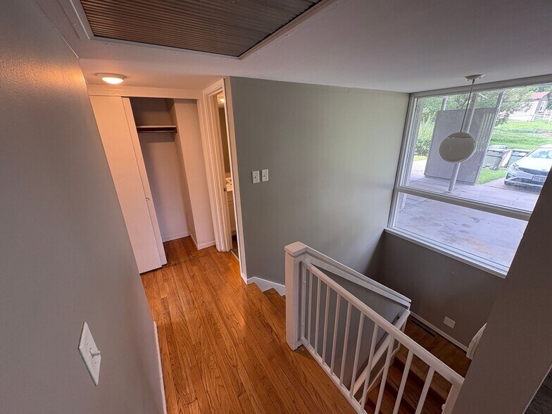 More Photos Of 3712 NW 51st St, Lincoln Apartments For Sale
