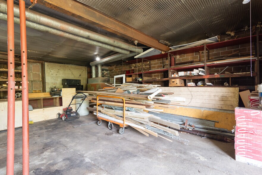 More Photos Of 3279 Emmett Rd, Emmett Multifamily For Sale