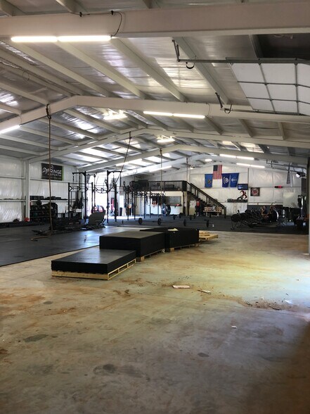 More Photos Of 12007 NE 23rd St, Choctaw General Retail For Sale