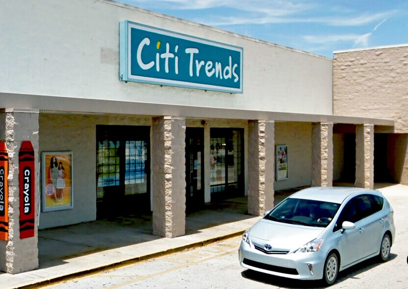More Photos Of 3000 Dunn Ave, Jacksonville Freestanding For Lease