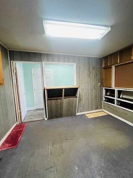 More Photos Of 2510 Pulaski Pike NW, Huntsville Medical For Sale