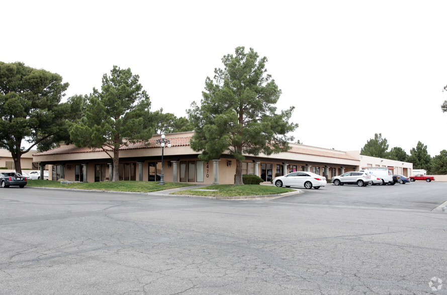 Primary Photo Of 2470 Chandler Ave, Las Vegas Warehouse For Lease