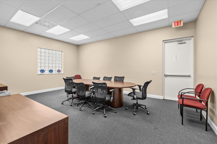 More Photos Of 3465 SE Willoughby Blvd, Stuart Office For Sale