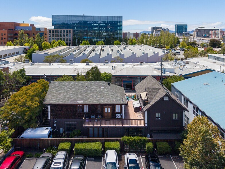 More Photos Of 5500 Doyle St, Emeryville Office For Lease