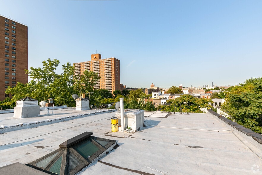 More Photos Of 190 Rockaway Ave, Brooklyn Apartments For Sale