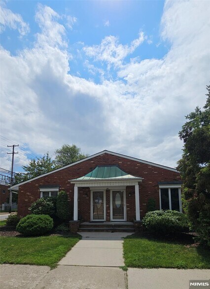 Primary Photo Of 50 Moonachie Rd, Moonachie Office For Sale