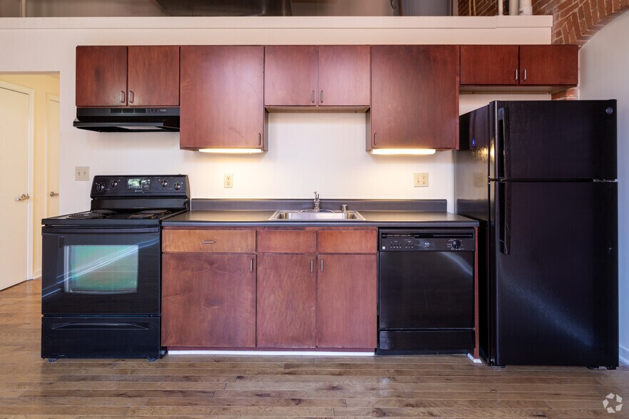 More Photos Of 1-49 N Howard St, Baltimore Unknown For Lease