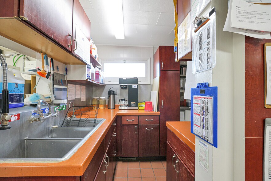 More Photos Of 232 Main St, Van Buren Restaurant For Sale