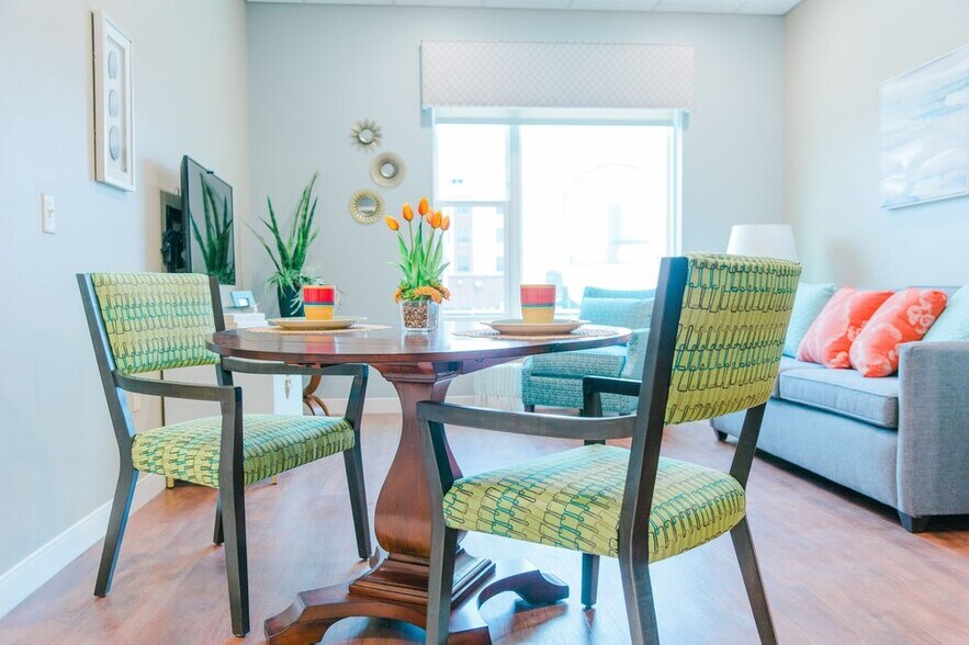 More Photos Of 8130 Meadow Rd, Dallas Healthcare For Sale