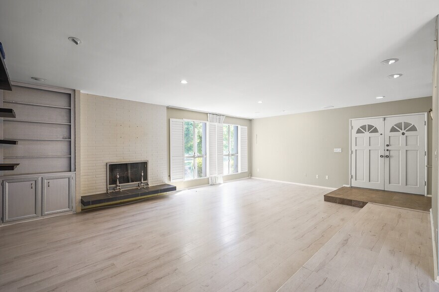 More Photos Of 463 Mariposa Ave, Sierra Madre Apartments For Sale