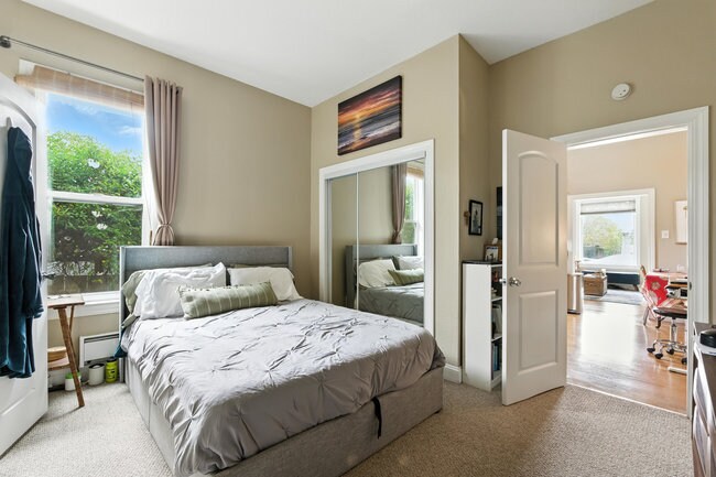 More Photos Of 575 Myrtle St, Half Moon Bay Apartments For Sale