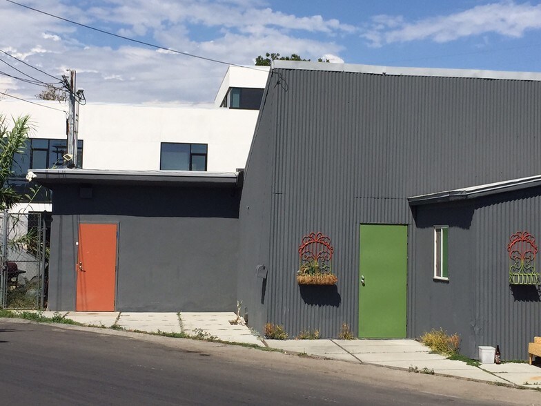 More Photos Of 2029 Blake Ave, Los Angeles Storefront Retail Office For Lease