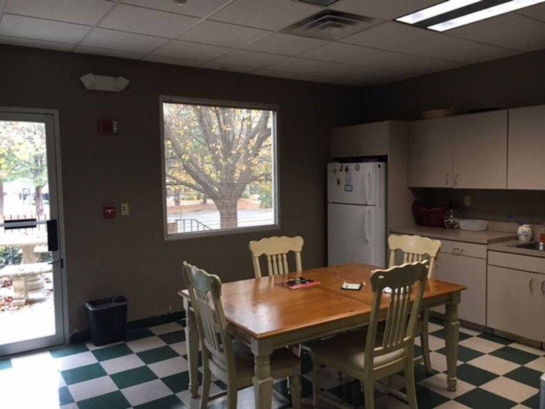 More Photos Of 3005 Business Park Dr, Norcross Office For Sale