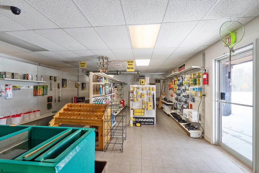 More Photos Of 596 Main St, Sterling Storefront Retail Office For Sale