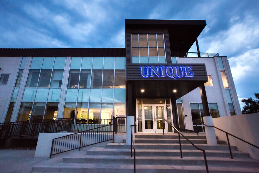 More Photos Of 400 S Broadway, Denver Office For Lease