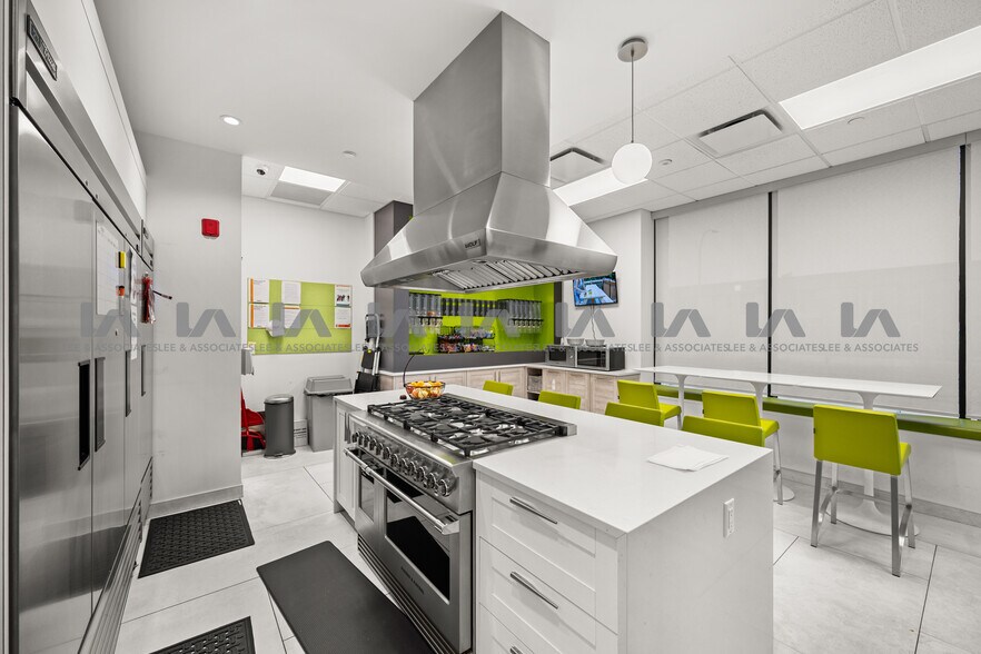 More Photos Of 3548 191 St, Surrey Warehouse For Sale