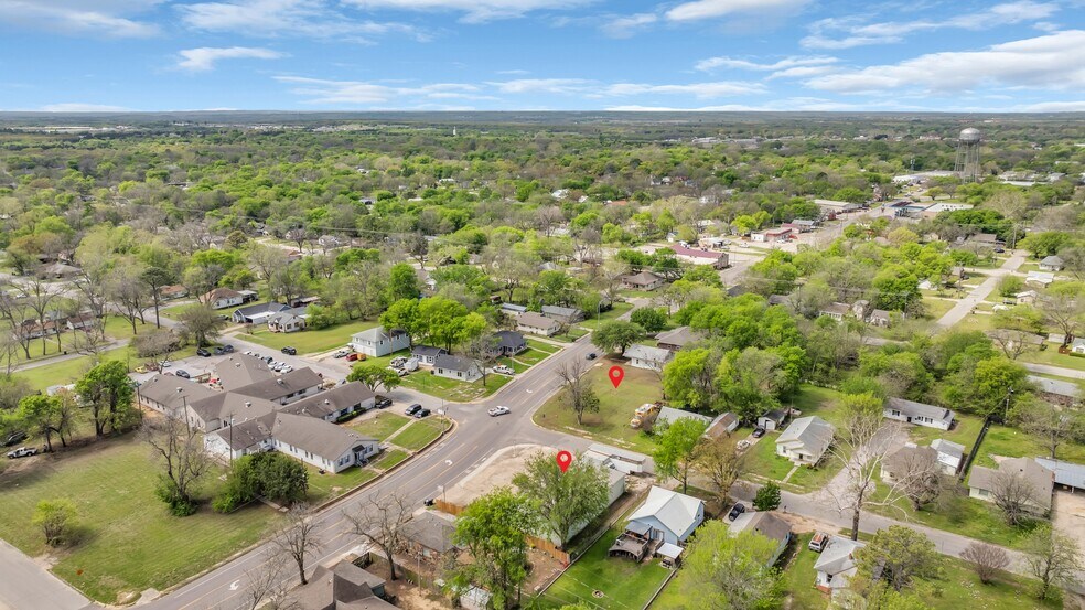 More Photos Of 603 Lake Murray Dr E, Ardmore Flex For Sale