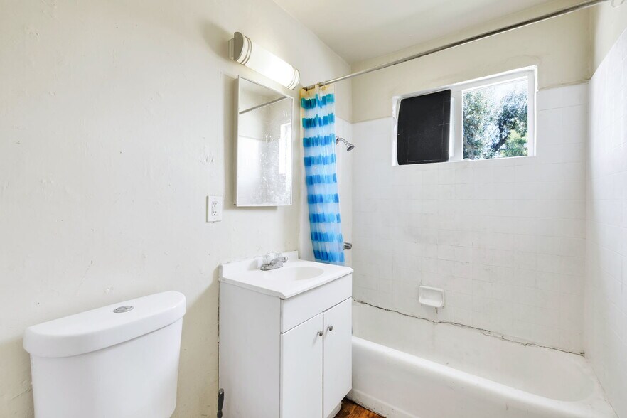 More Photos Of 1414-1446 E Citrus St, San Bernardino Apartments For Sale