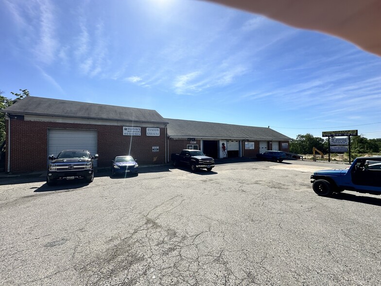 More Photos Of 6027 Ritchie Hwy, Brooklyn Freestanding For Sale