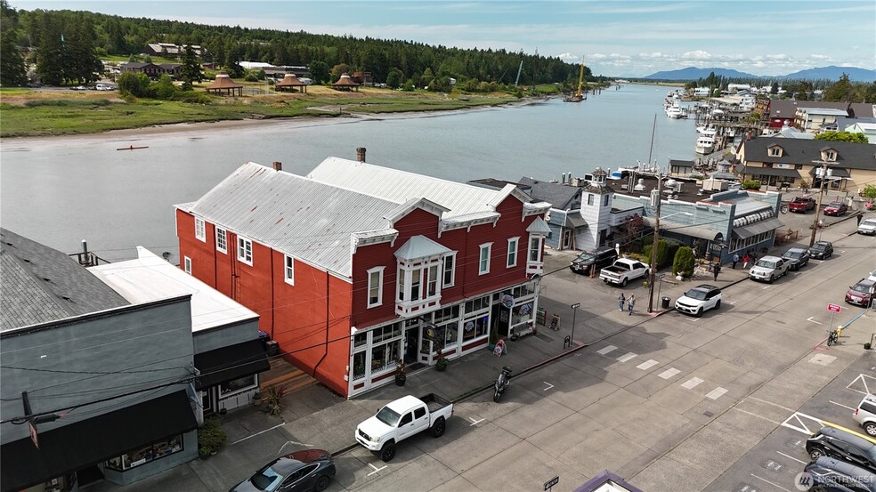 More Photos Of 604 S 1st St, La Conner Freestanding For Lease