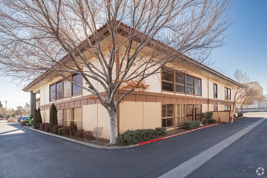 More Photos Of 1135 Terminal Way, Reno Office For Lease