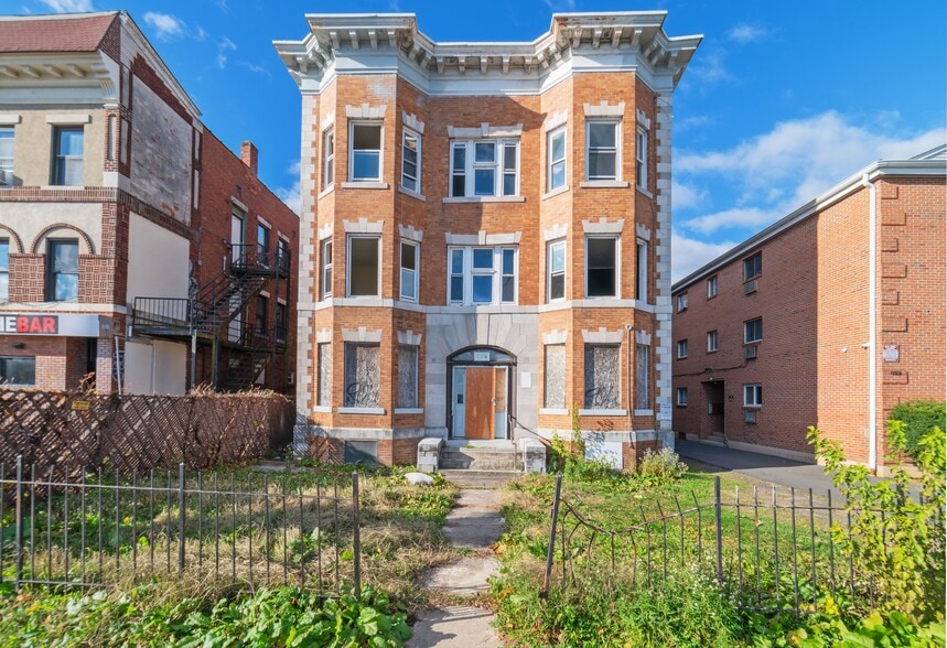 More Photos Of , Hartford Multifamily For Sale