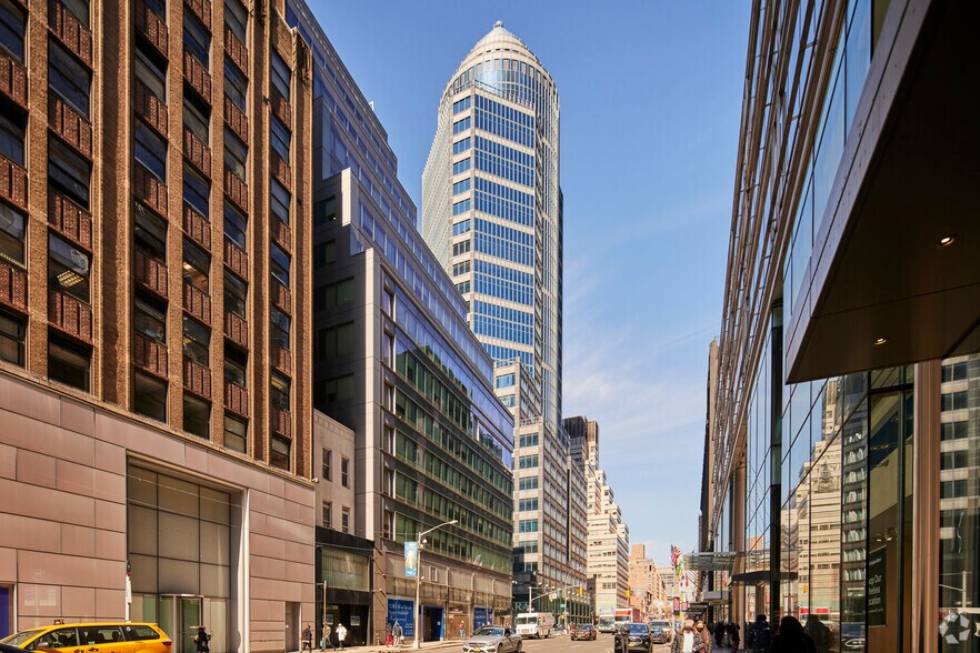 More Photos Of 750 Lexington Ave, New York Office For Lease