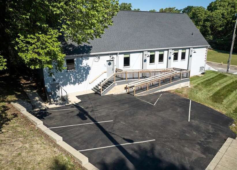 More Photos Of 301 Dorchester Ave, Cincinnati Office For Sale