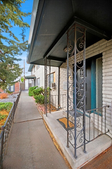 More Photos Of 621 Humboldt St, Reno Apartments For Sale