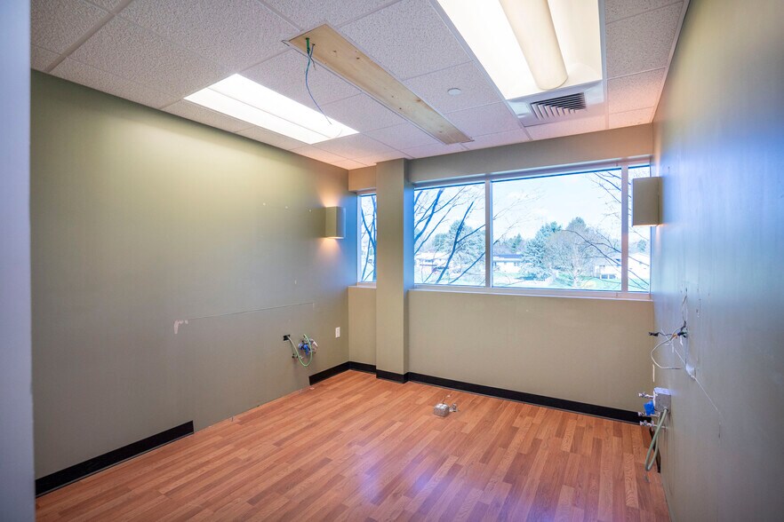 More Photos Of 2601 Gateway Dr, State College Medical For Sale