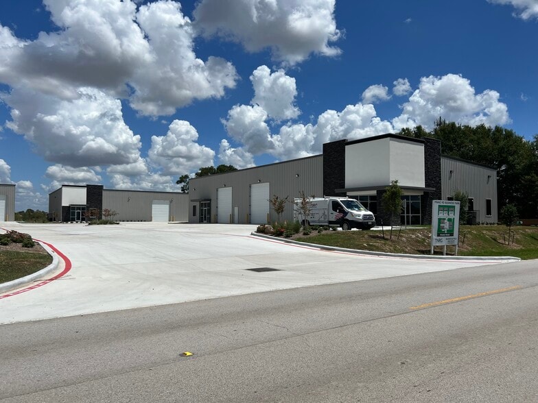 More Photos Of 19956 Franz Rd, Katy Warehouse For Lease