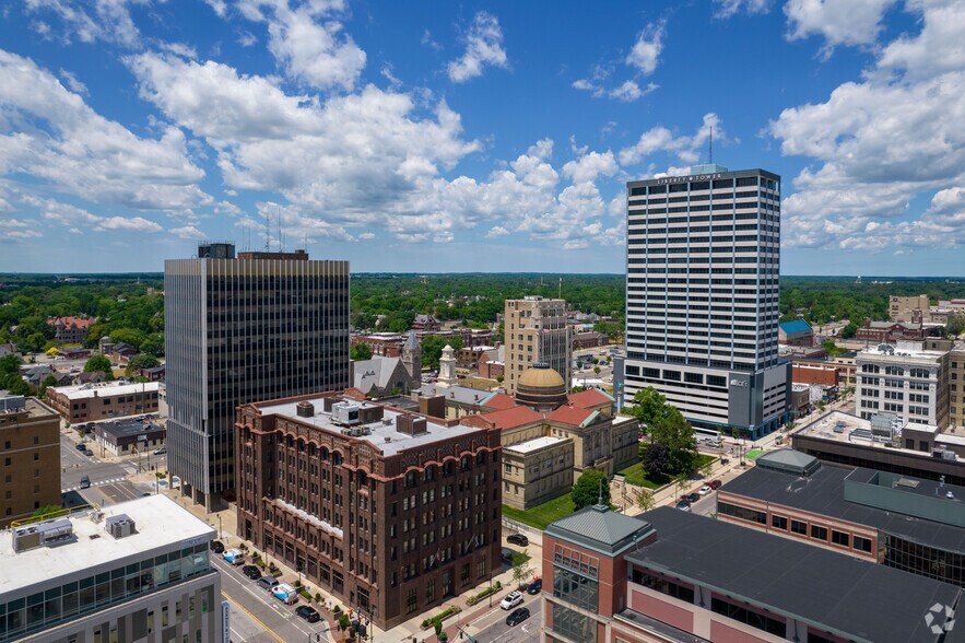 More Photos Of 205 W Jefferson Blvd, South Bend Medical For Lease