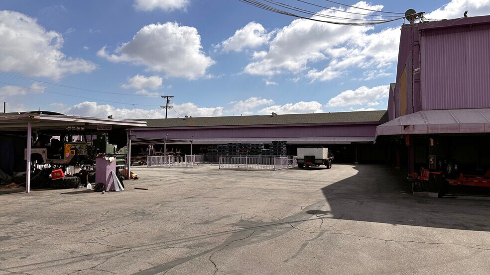 More Photos Of , Los Angeles Unknown For Sale