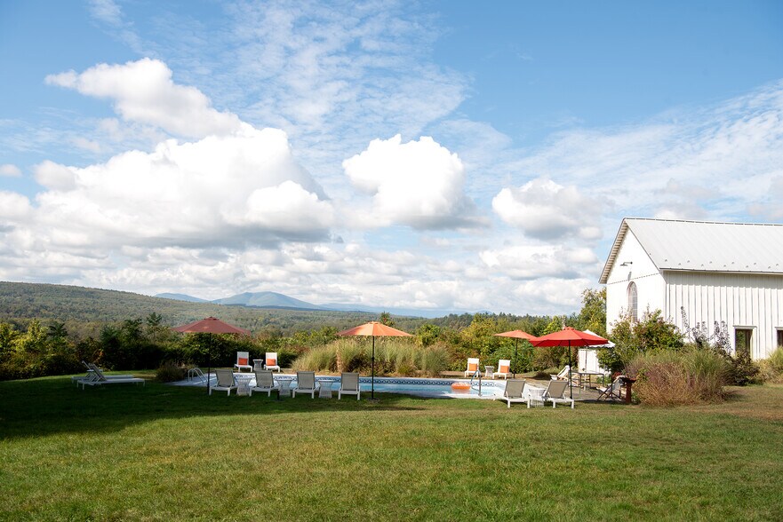 More Photos Of 3050 US-209, Kingston Lodge Meeting Hall For Sale