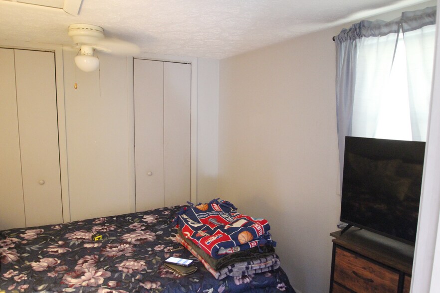 More Photos Of 411 Bank St, Lodi Apartments For Sale