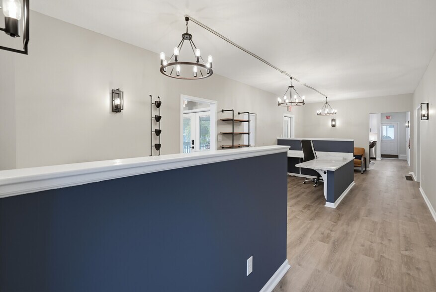 More Photos Of 9503 Brandywine Rd, Northfield Office For Lease