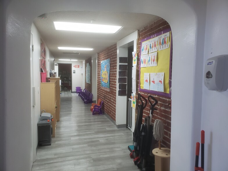 More Photos Of 1206 Lincoln Ave, Pasadena Schools For Lease