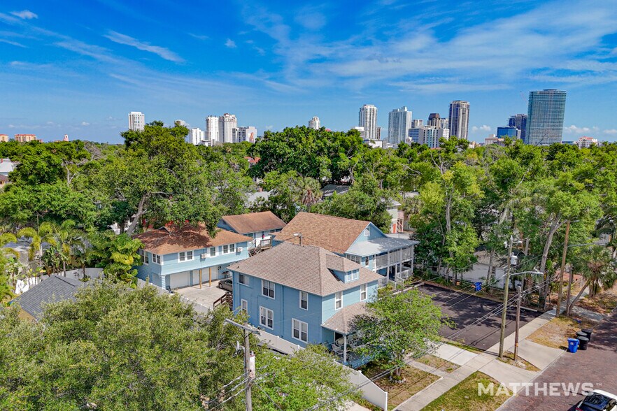 More Photos Of 945 Crescent Lake Dr N, Saint Petersburg Apartments For Sale