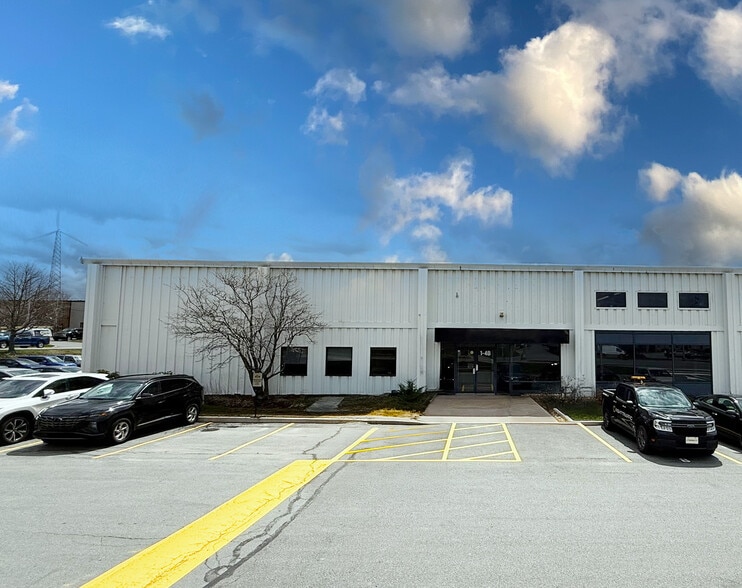 More Photos Of 20-24 Akerley Blvd, Dartmouth Distribution For Lease