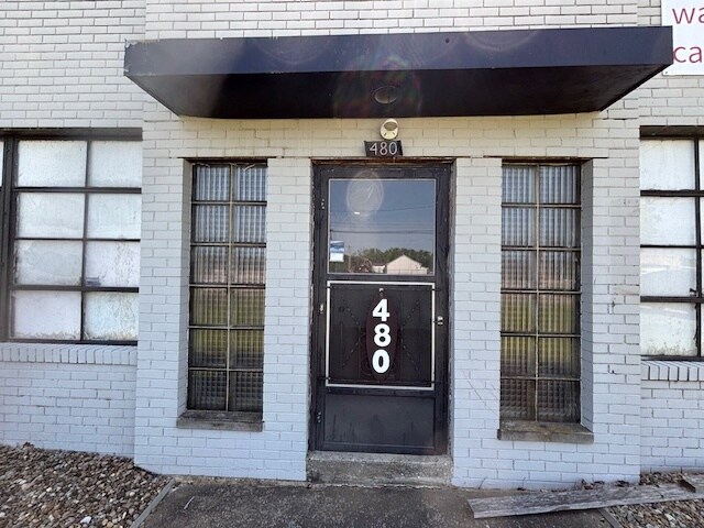 More Photos Of 480 S Green Rd, South Euclid Manufacturing For Lease