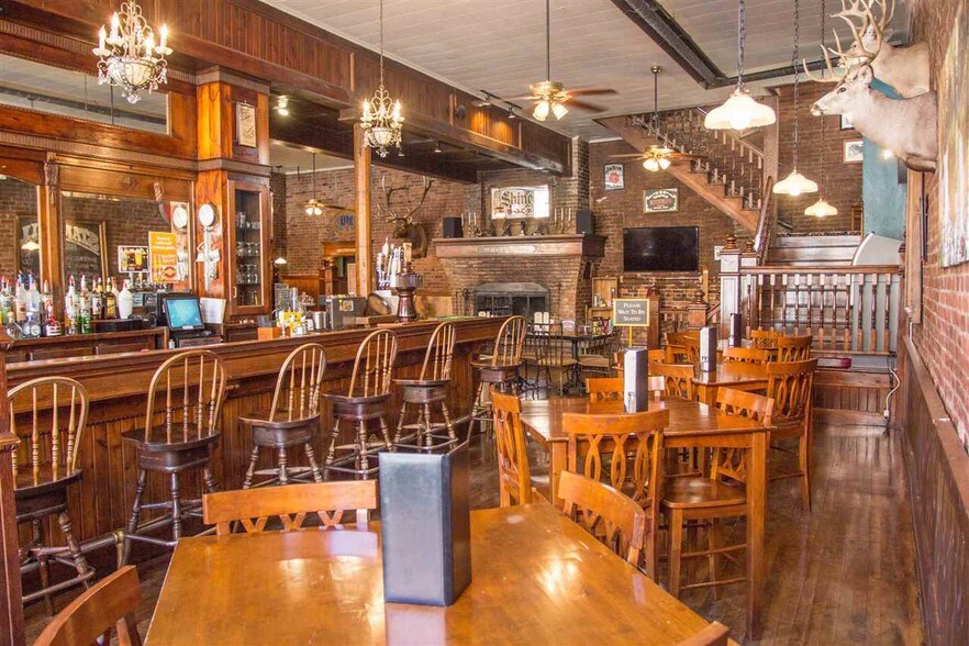 More Photos Of 305 W Main St, Lead Restaurant For Sale