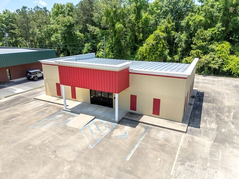 More Photos Of 511 State Docks Rd, Eufaula Medical For Sale