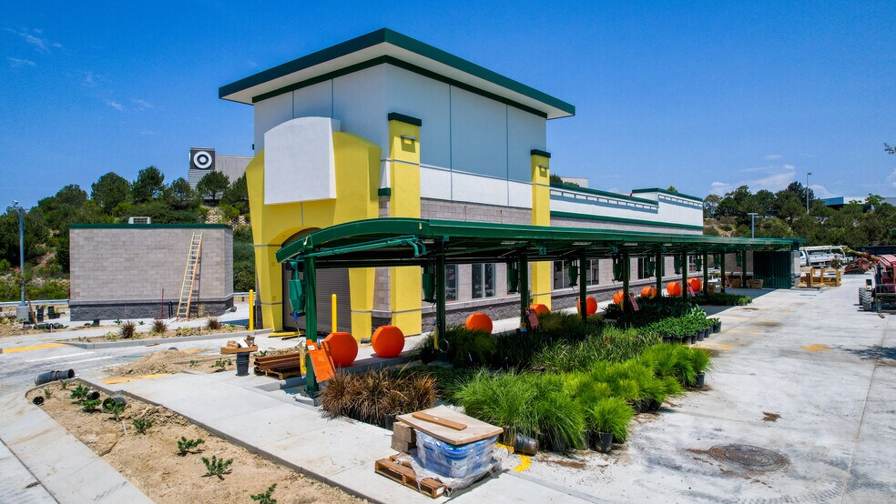 More Photos Of 1505 Poinsettia ave, Vista Carwash For Sale
