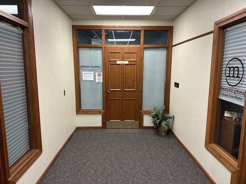 More Photos Of 834 King Hwy, Kalamazoo Office For Lease