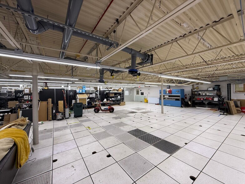 More Photos Of 12626A Dairy Ashford, Sugar Land Industrial For Sale