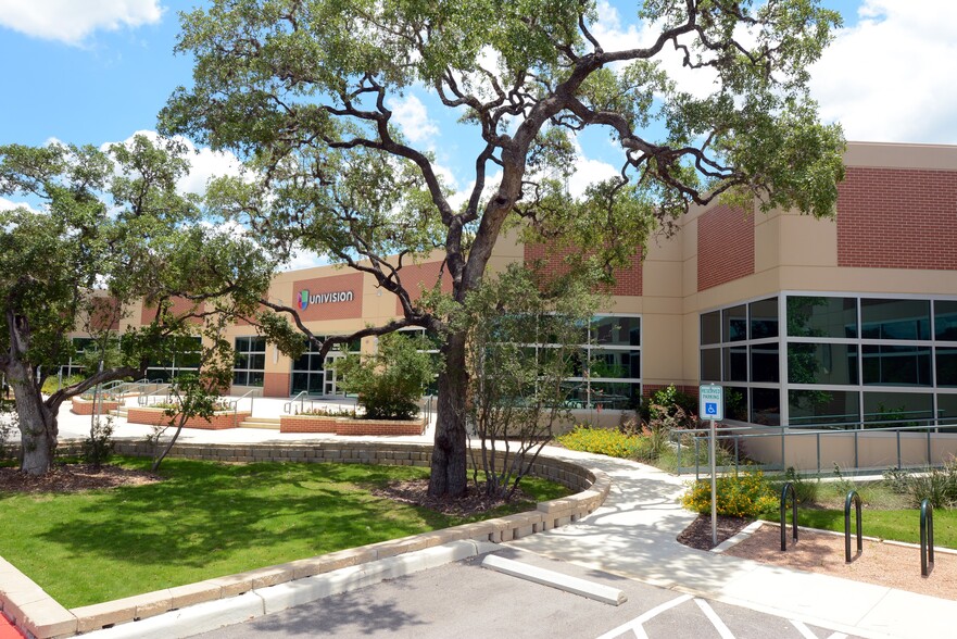 Primary Photo Of 12451 Network Blvd, San Antonio Office For Lease