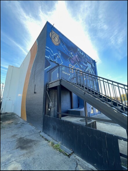 Primary Photo Of 225 N Caldwell St, Charlotte Office For Lease